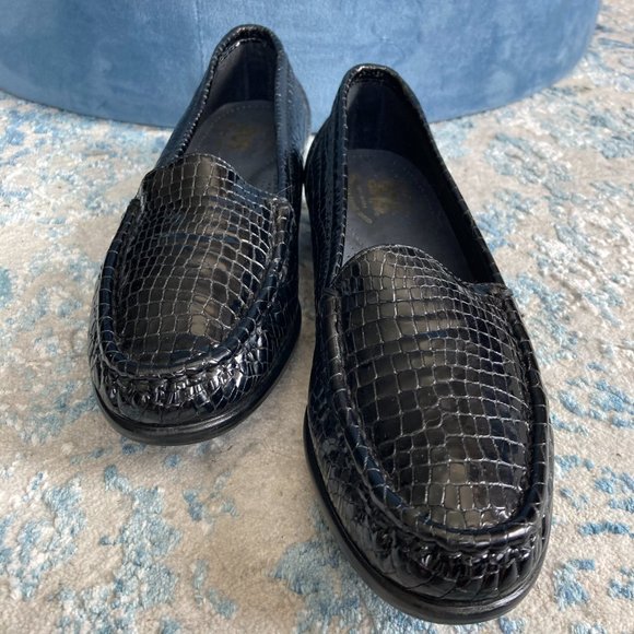 NWOT SAS Simplify Moccasin Loafer - Picture 4 of 12